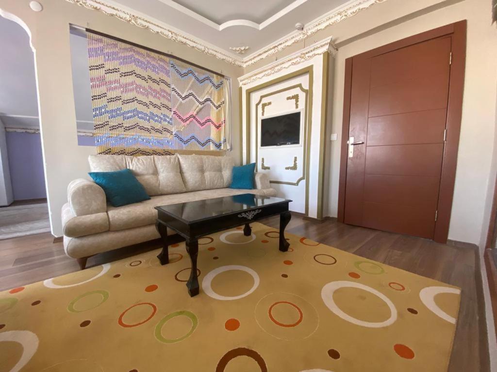 Melles Otel & Apart Анталия Екстериор снимка